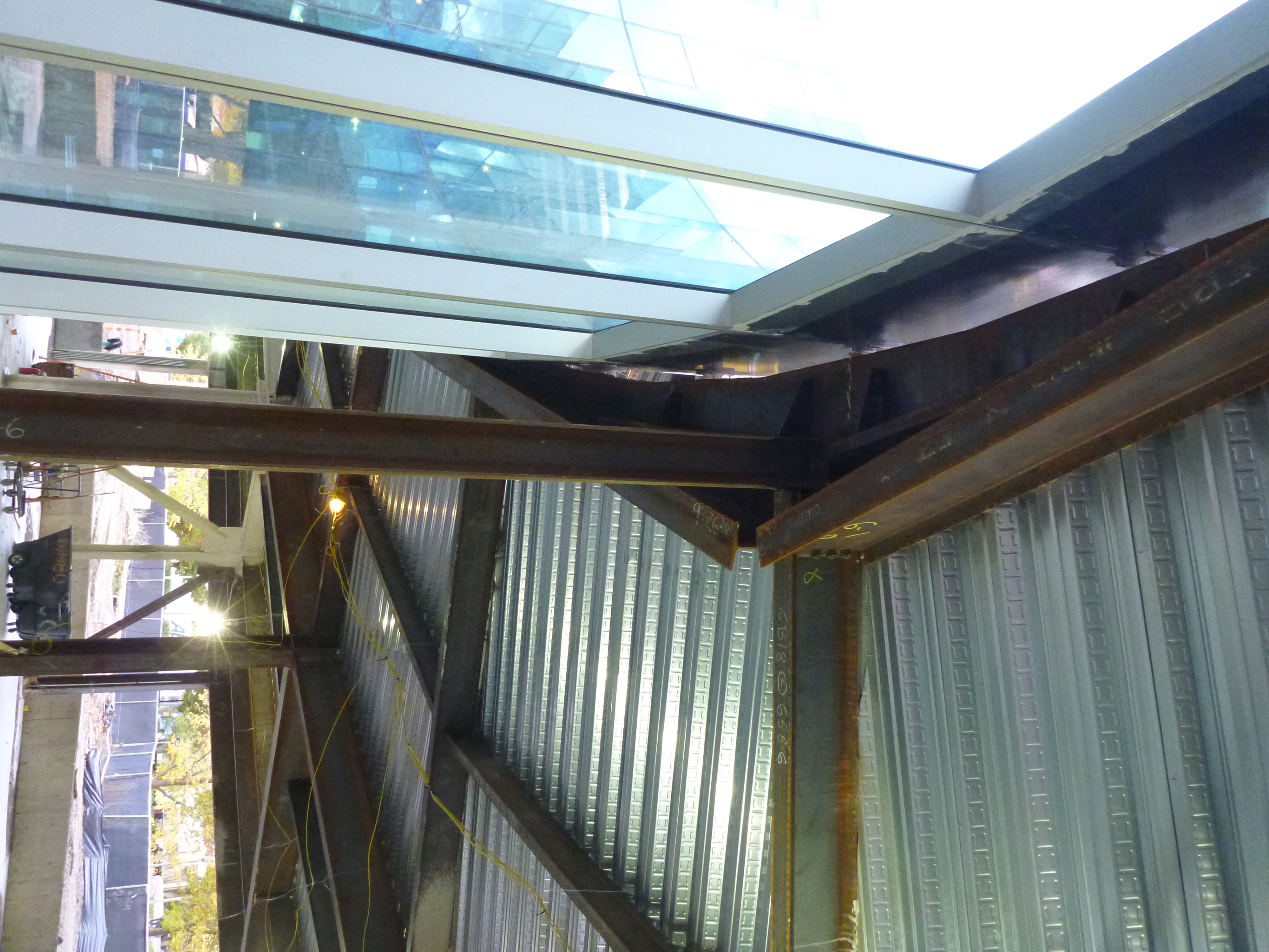 Curved Facade Steel Detailing